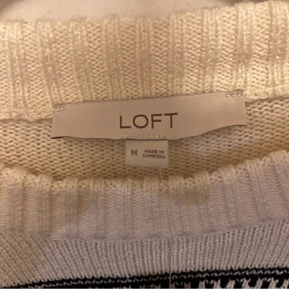 NWT!! LOFT Cream and Black Fair Isle Women's Sweater - Picture 4 of 6